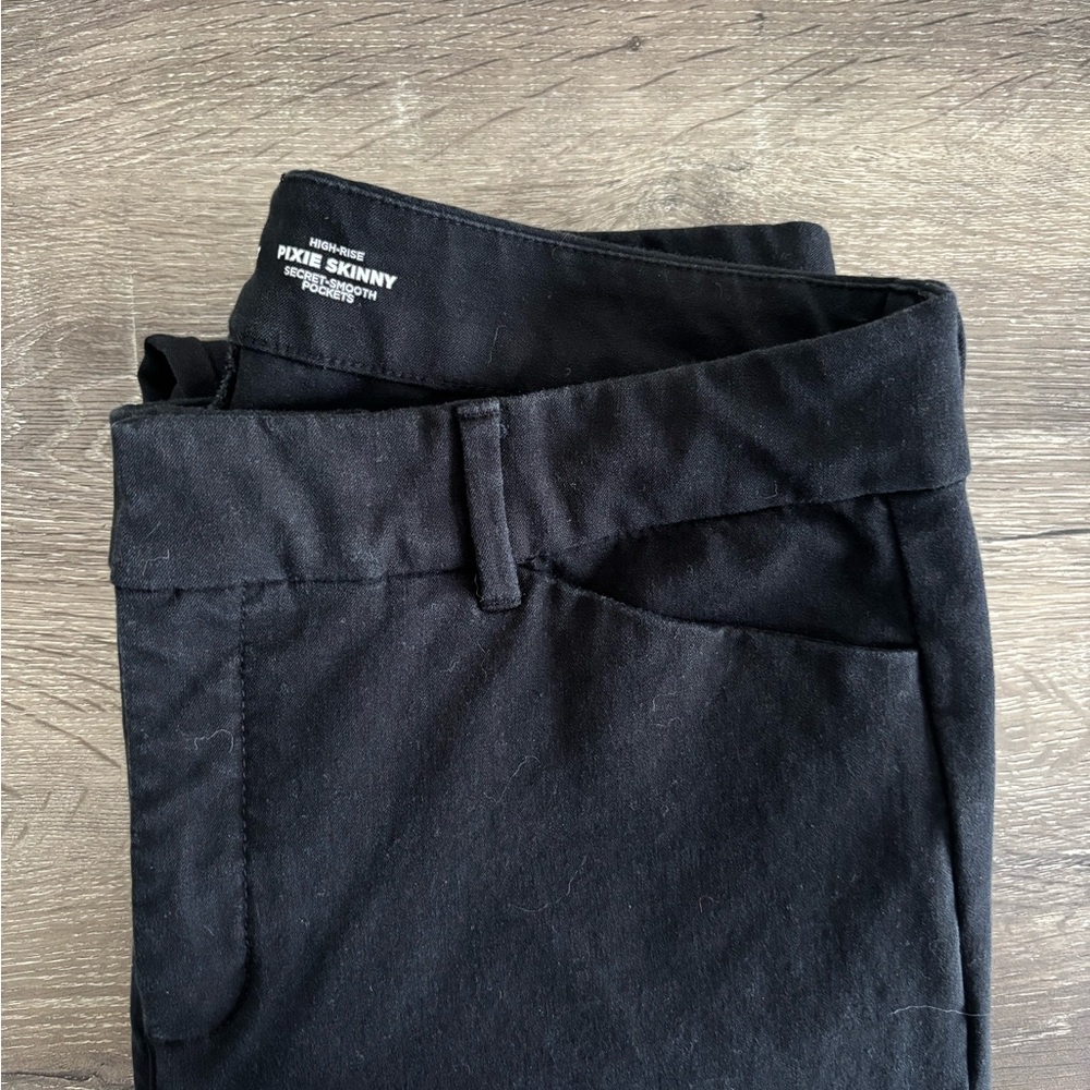Old Navy Pixie Skinny Pants